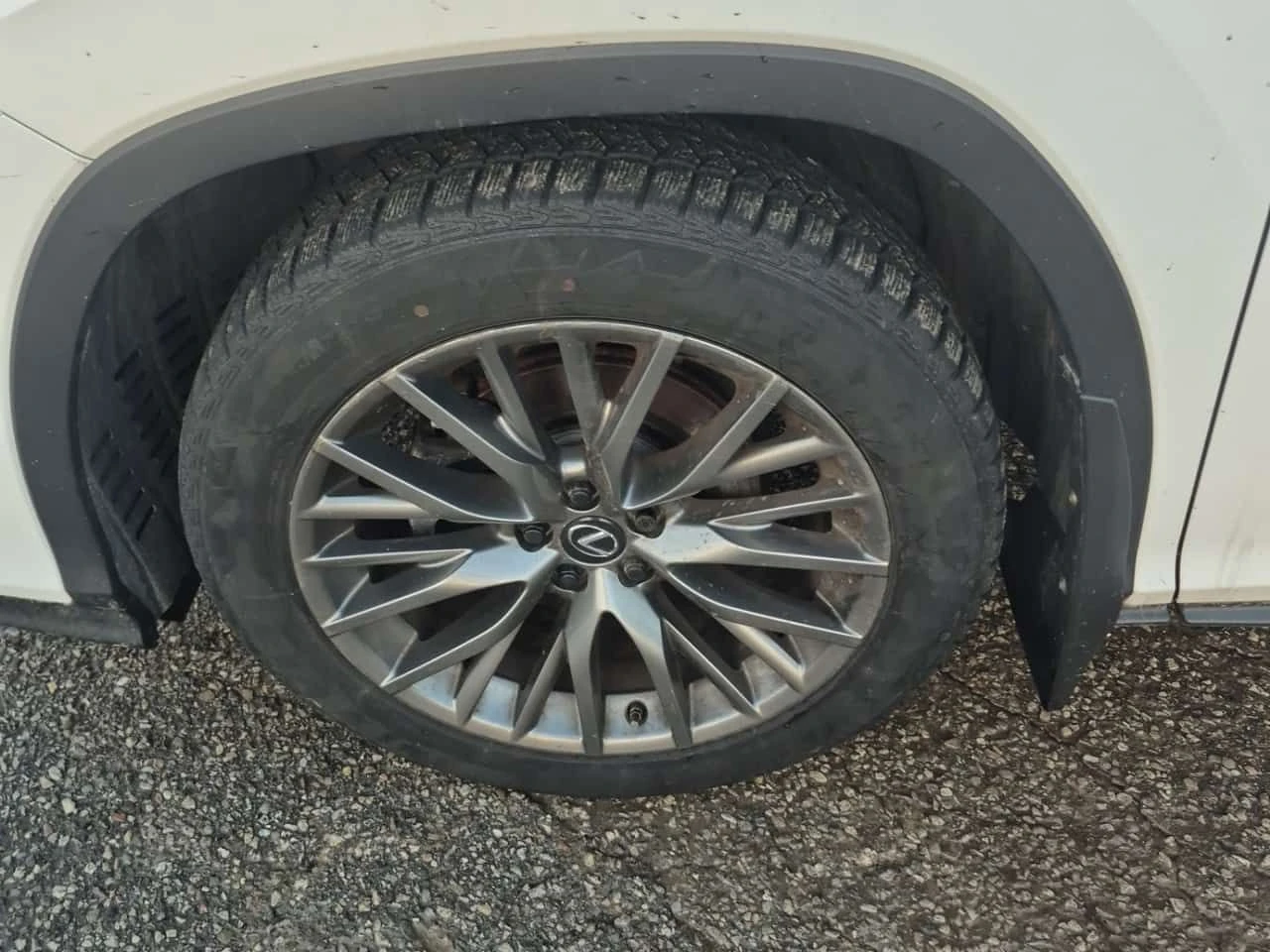 Lexus RX 350 F-Sport * Един собстввеник * CARFAX * От Toyota * , снимка 15 - Автомобили и джипове - 54776530