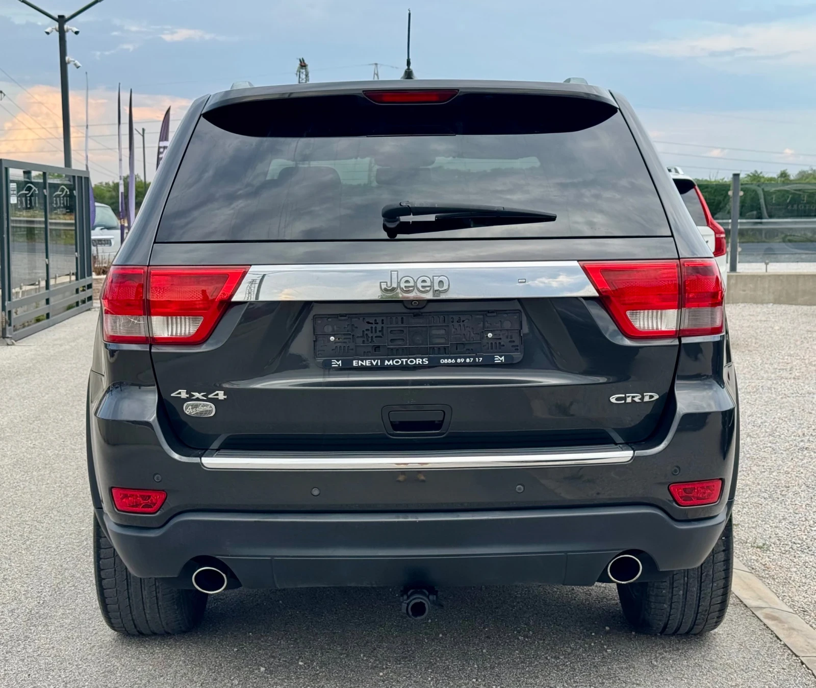 Jeep Grand cherokee overland 3.0crd, снимка 5 - Автомобили и джипове - 55326722