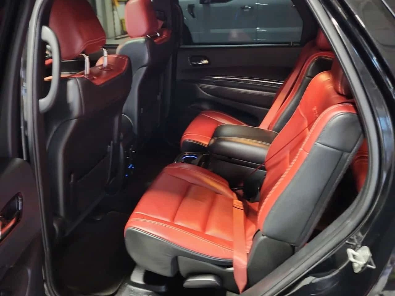 Dodge Durango SRT 392 | CARFAX | АВТОКРЕДИТ БЕЗ ПЪРВОНАЧАЛНА , снимка 10 - Автомобили и джипове - 55471525
