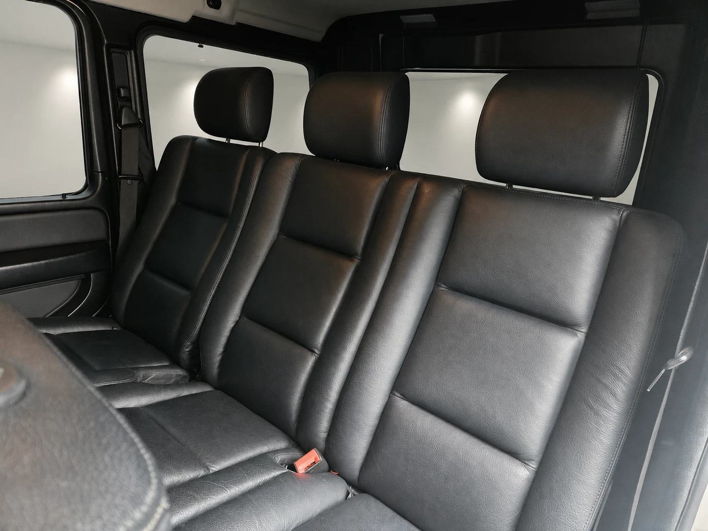 Mercedes-Benz G 350 AMG* DISTR* ПОДГРЕВ* , снимка 12 - Автомобили и джипове - 55472065