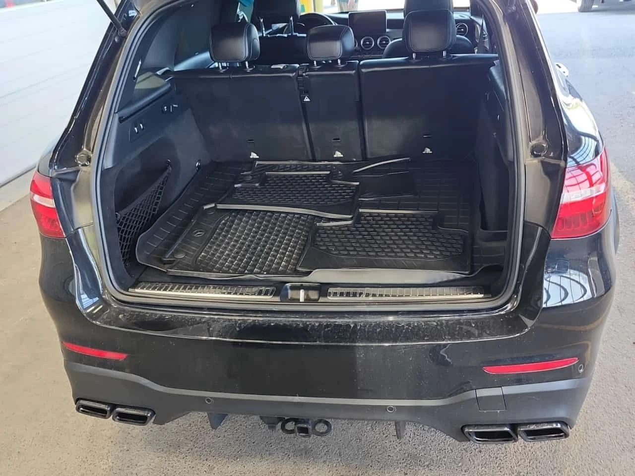 Mercedes-Benz GLC 63 AMG * S * CARFAX * BURMESTER * PANO , снимка 5 - Автомобили и джипове - 55614075