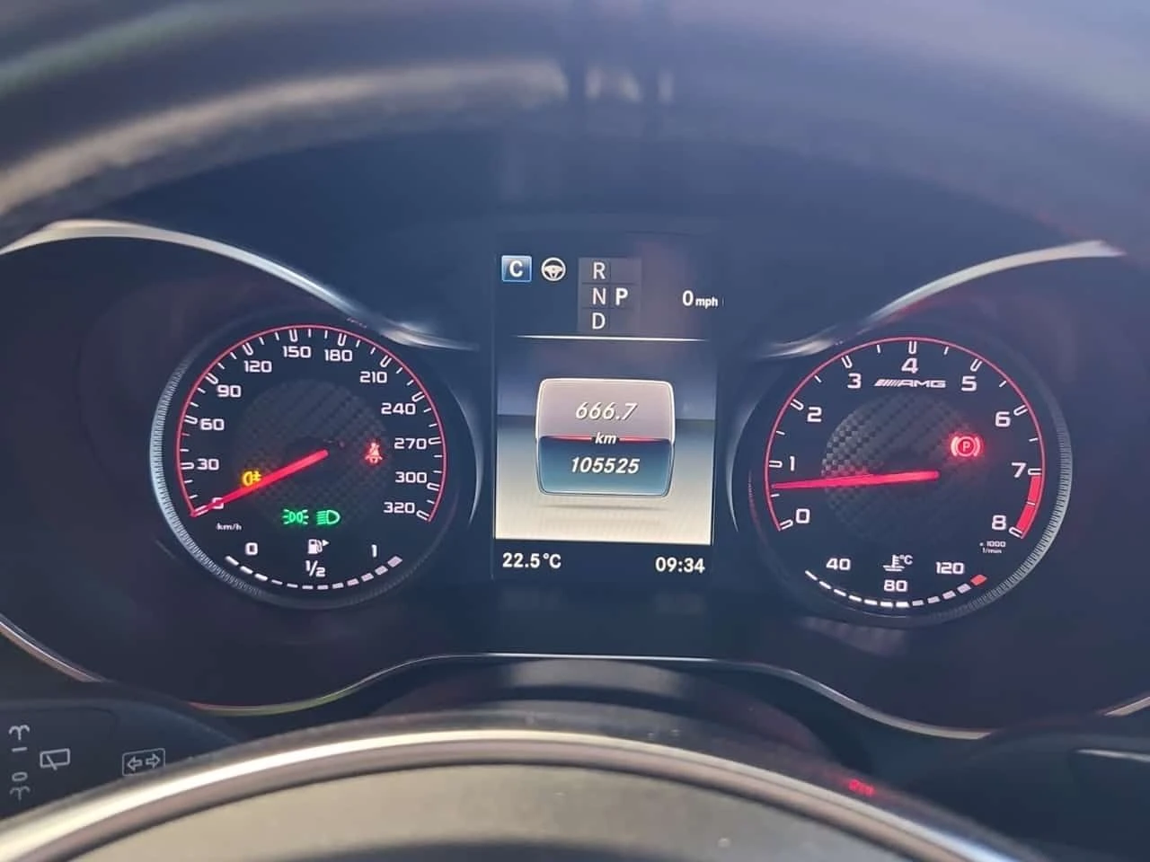 Mercedes-Benz GLC 63 AMG * S * CARFAX * BURMESTER * PANO , снимка 11 - Автомобили и джипове - 55614075