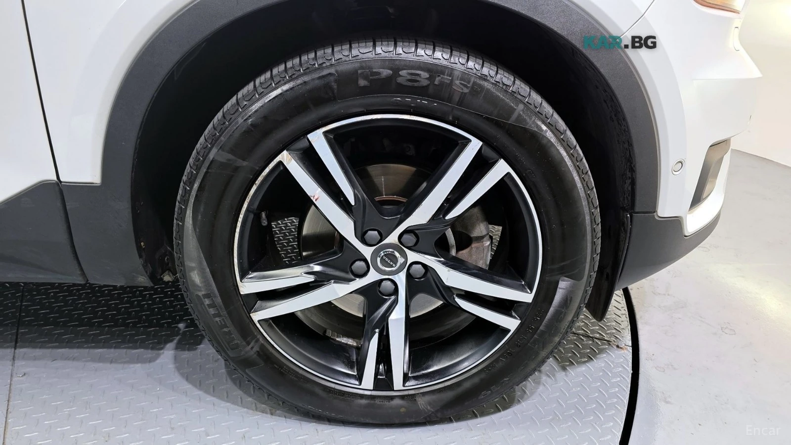 Volvo XC40 T4* R-DESIGN* DISTRONIC* ������* �������* �������� | Mobile.bg � ����������� 17