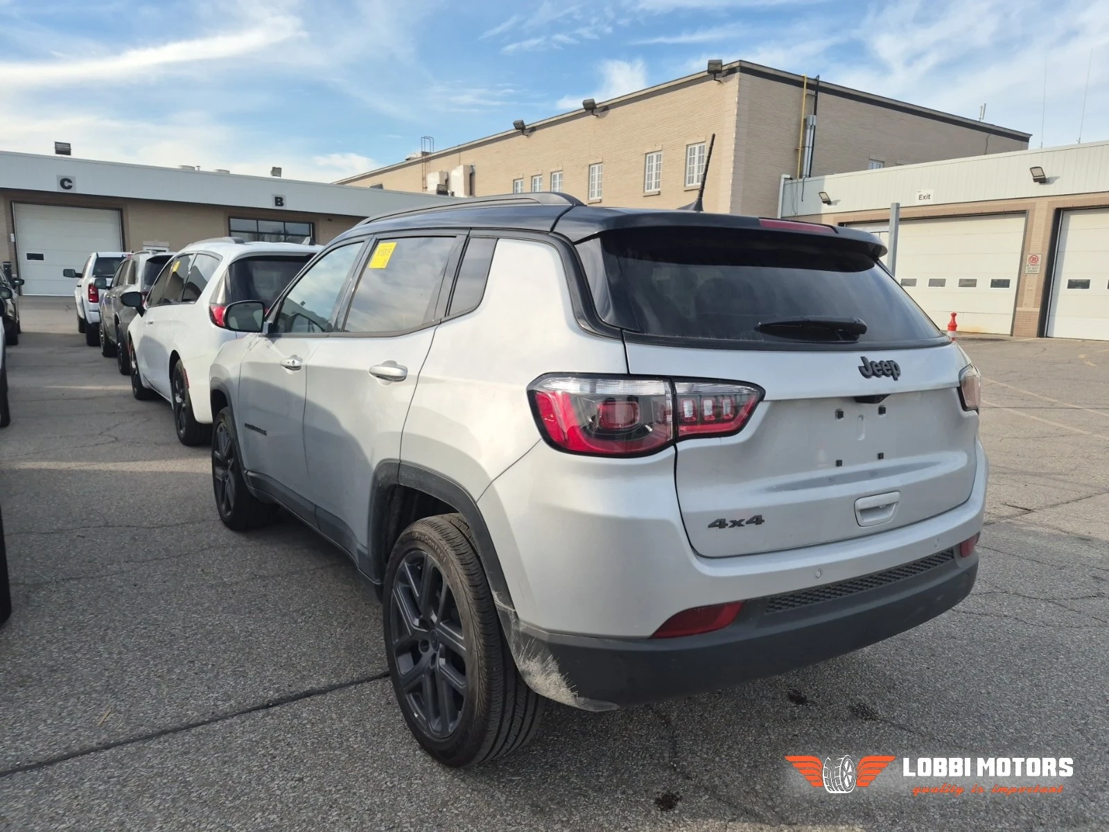 Jeep Compass, снимка 4 - Автомобили и джипове - 56069289
