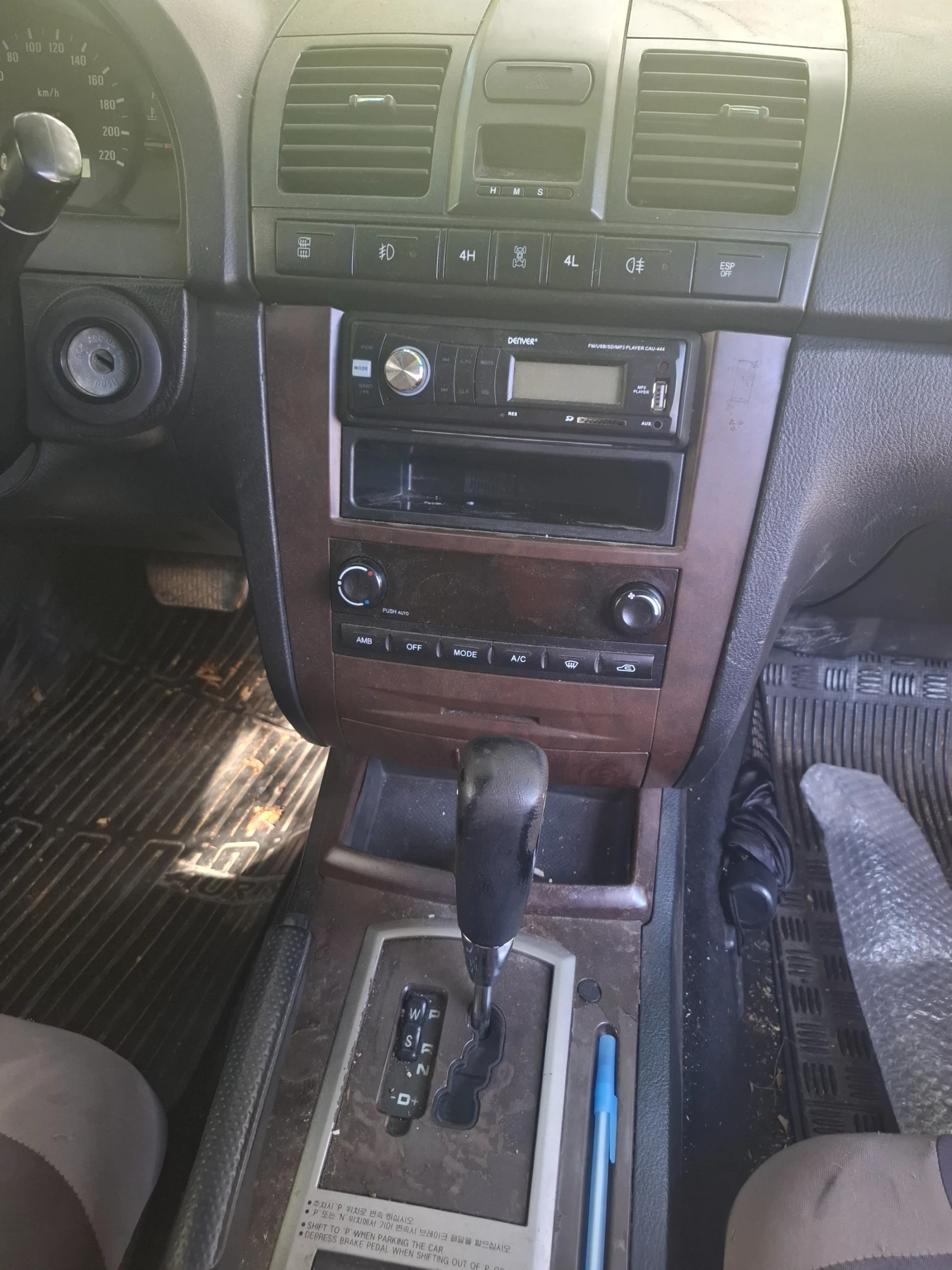 SsangYong Rexton, снимка 4 - Автомобили и джипове - 56244120