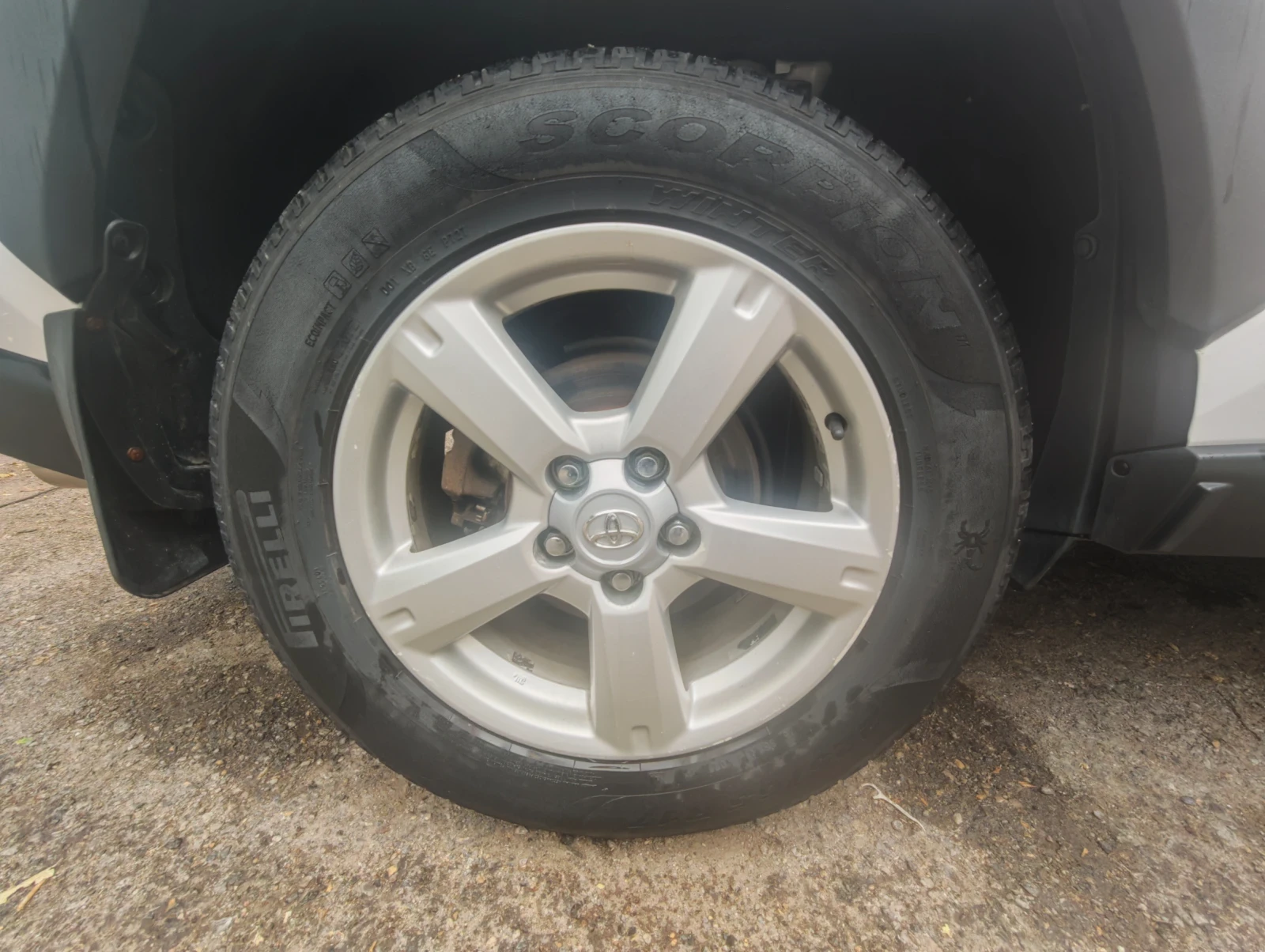 Toyota Rav4  LE 2.5* AWD, снимка 5 - Автомобили и джипове - 56459201