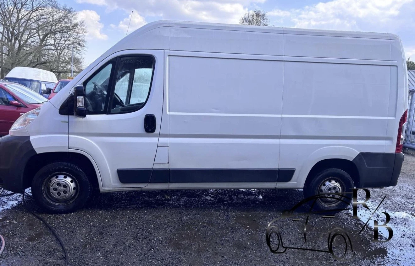 Peugeot Boxer, снимка 4 - Бусове и автобуси - 54759223