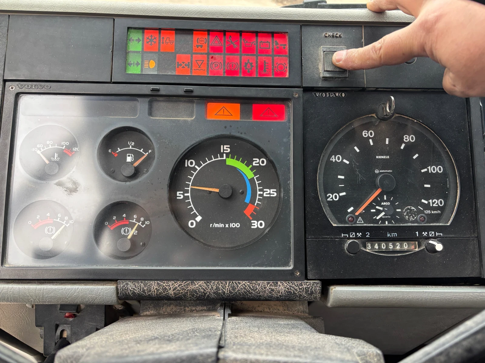 Volvo Fl, снимка 7 - Камиони - 55232006