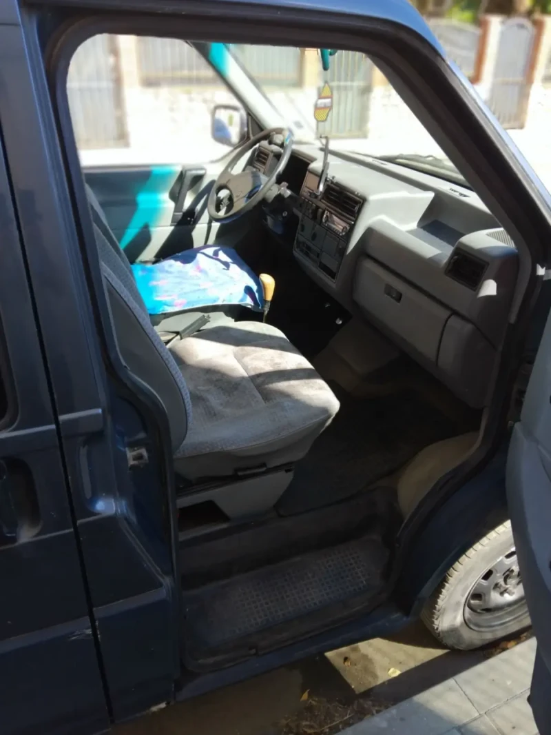 Кемпер VW Caravelle Long t4, снимка 10 - Каравани и кемпери - 51662215