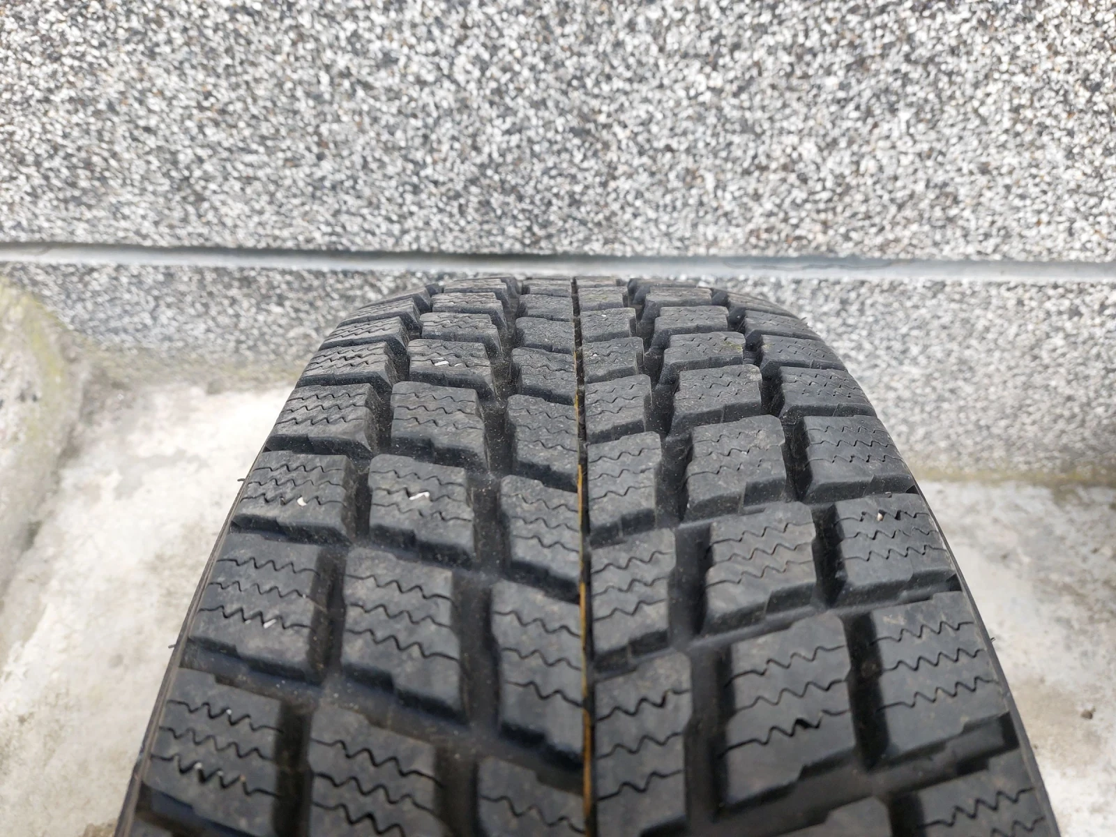  235/65R17 | Mobile.bg   2