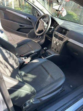 Opel Astra GTC, снимка 5