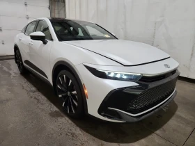 Toyota Crown PLATINUM * HYBRID * AWD * CARFAX * , снимка 3