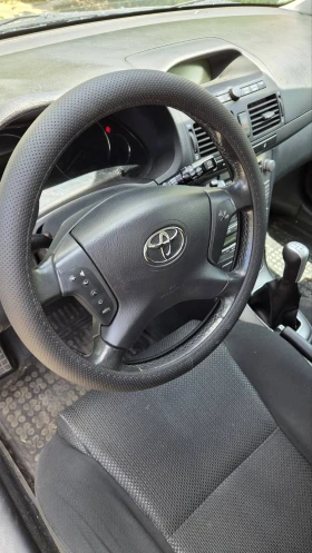 Toyota Avensis Комби, снимка 7