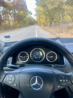 Mercedes-Benz C 220, снимка 14