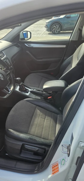 Skoda Octavia - 9250 € / 18091.43 лв. - 77229686 9