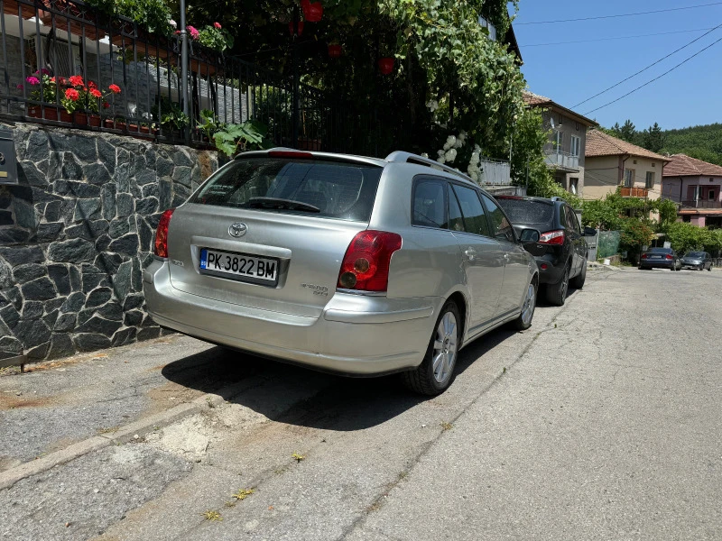 Toyota Avensis  2.2 D-4D, снимка 3 - Автомобили и джипове - 47727507