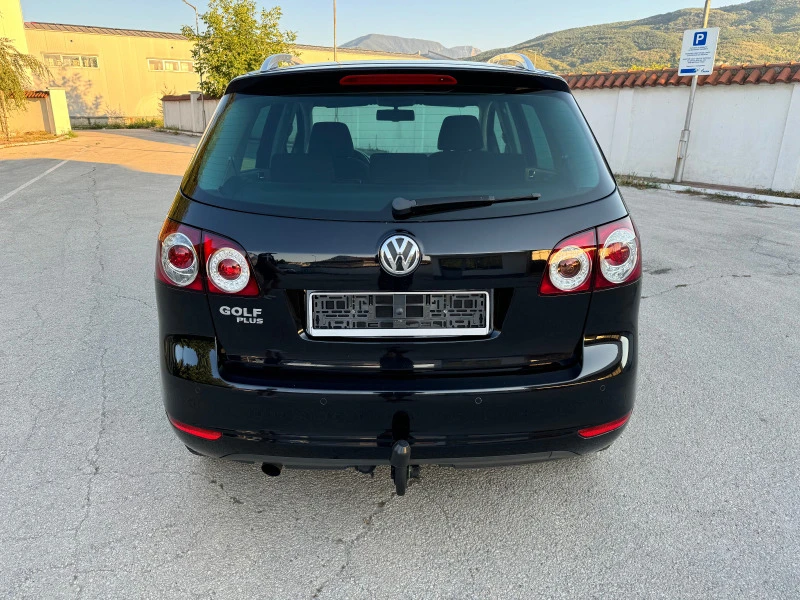 VW Golf Plus 1.6TDi/105кс/STYLE/ГЕРМАНИЯ/КЛИМАТРОНИК/ПОДГРЕВ, снимка 4 - Автомобили и джипове - 47428570