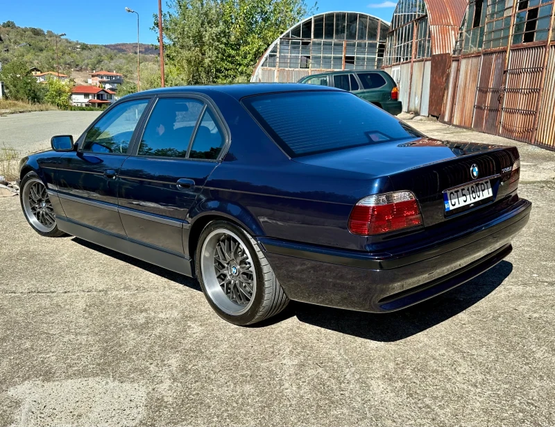 BMW 735 i, снимка 7 - Автомобили и джипове - 47460931