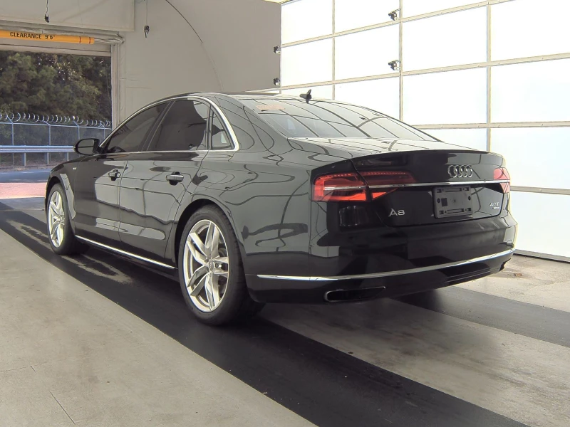 Audi A8 4.0T, снимка 3 - Автомобили и джипове - 47691967