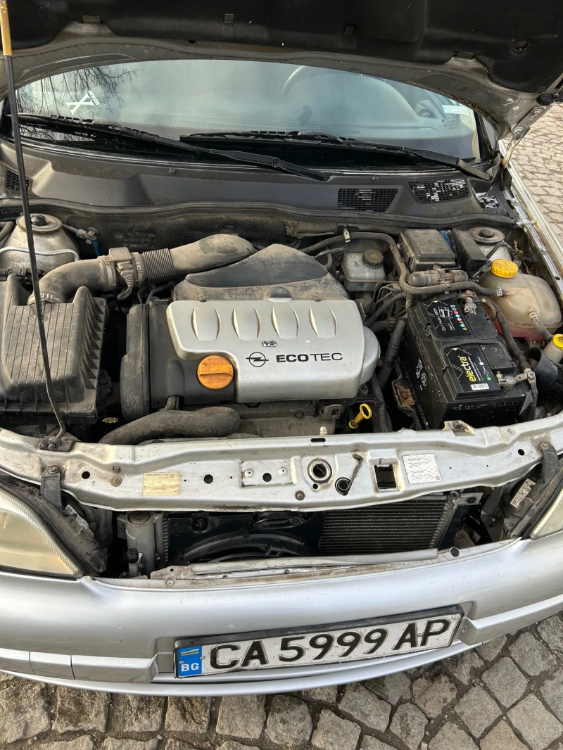 Opel Astra 1.8, снимка 10 - Автомобили и джипове - 48101529