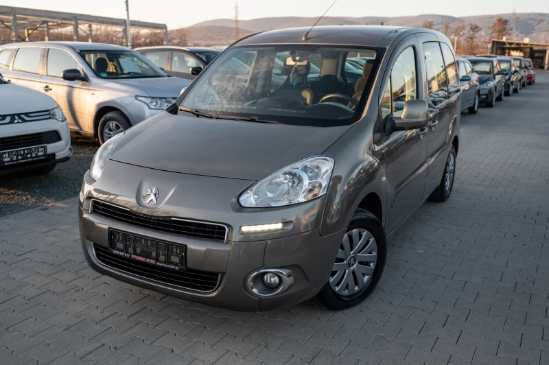 Peugeot Partner 1.6* LED* 2013г* евро5, снимка 2 - Автомобили и джипове - 48503913