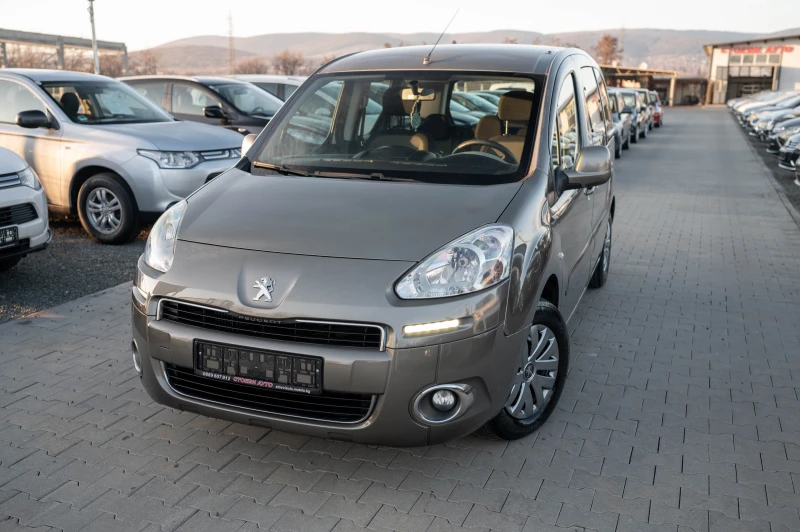 Peugeot Partner 1.6* LED* 2013г* евро5 в Автомобили и джипове в гр. Стара Загора