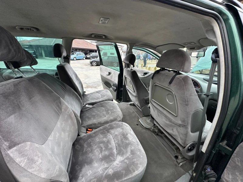 Seat Alhambra 1.9 TDI, снимка 12 - Автомобили и джипове - 48836915