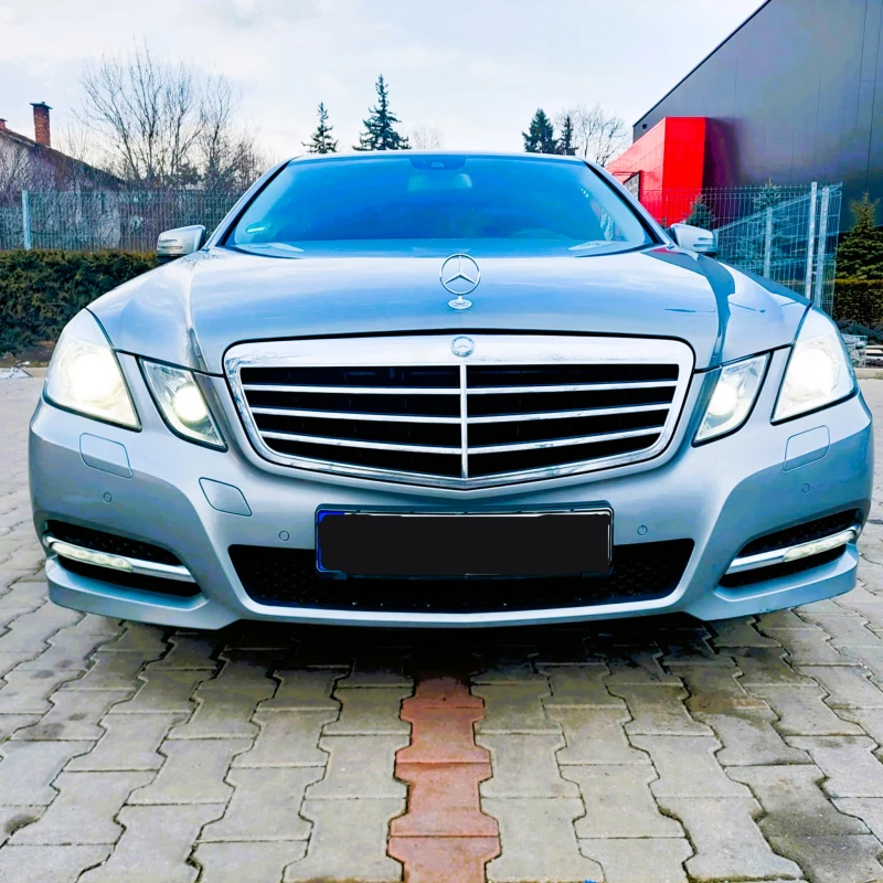 Mercedes-Benz E 220 FACE LED -2013g.SEDAN, снимка 6 - Автомобили и джипове - 48908830