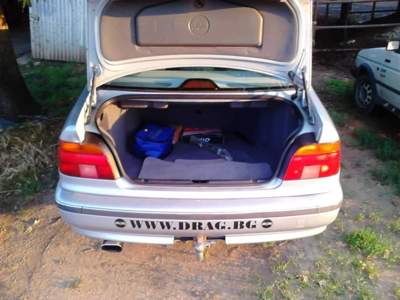 BMW 520, снимка 9 - Автомобили и джипове - 52680035