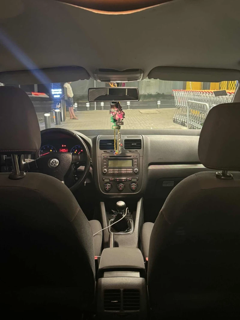 VW Golf, снимка 11 - Автомобили и джипове - 52654700
