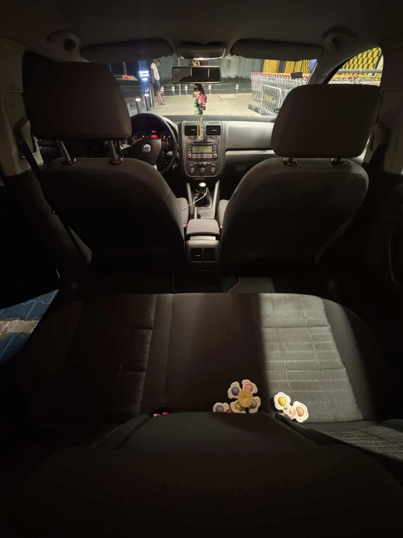 VW Golf, снимка 12 - Автомобили и джипове - 52654700