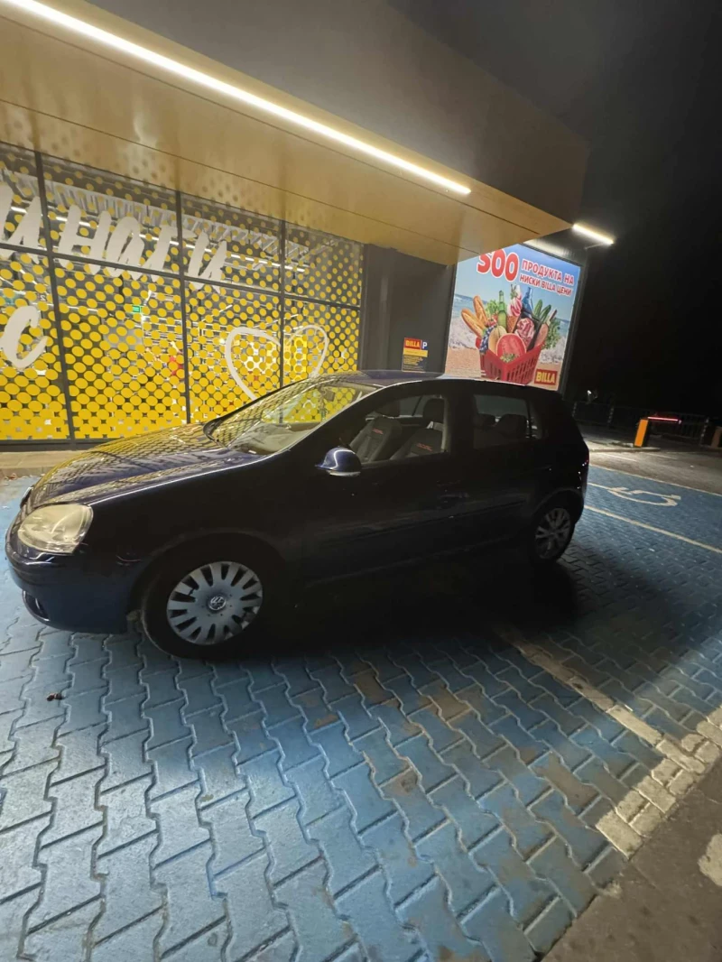 VW Golf, снимка 2 - Автомобили и джипове - 52654700