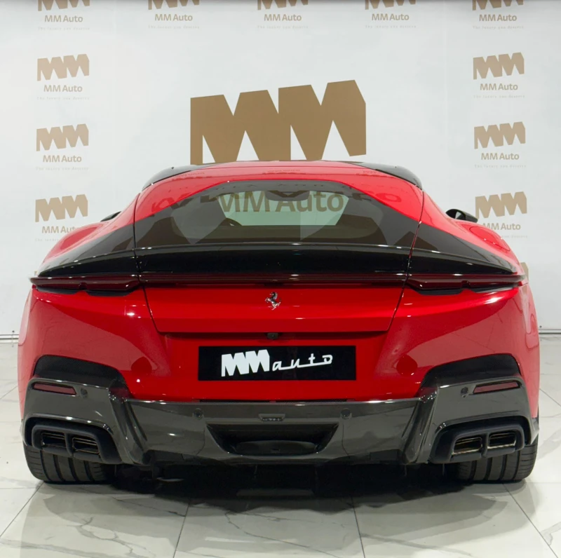 Ferrari 812 Superfast 12 Cilindri* Carbon* Display* Massage+ Ventilation, снимка 5 - Автомобили и джипове - 51883297