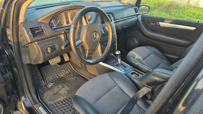 Mercedes-Benz B 200, снимка 6 - Автомобили и джипове - 52541382