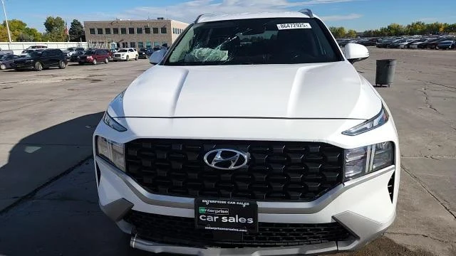 Hyundai Lantra 2.5L 4 All wheel drive