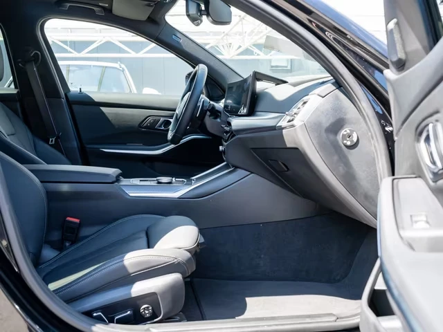 BMW 340 M340i / TOURING / M SPORT PRO / PANO / HUD / 360, снимка 16 - Автомобили и джипове - 55492862