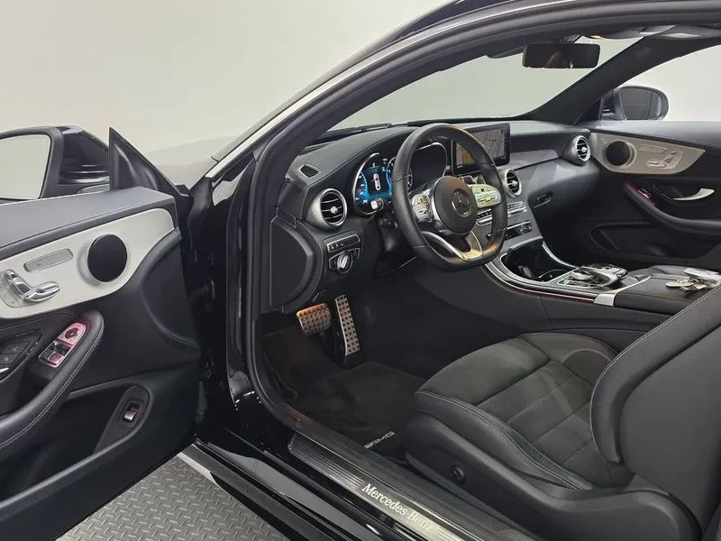 Mercedes-Benz C 200 W205, снимка 10 - Автомобили и джипове - 56016035