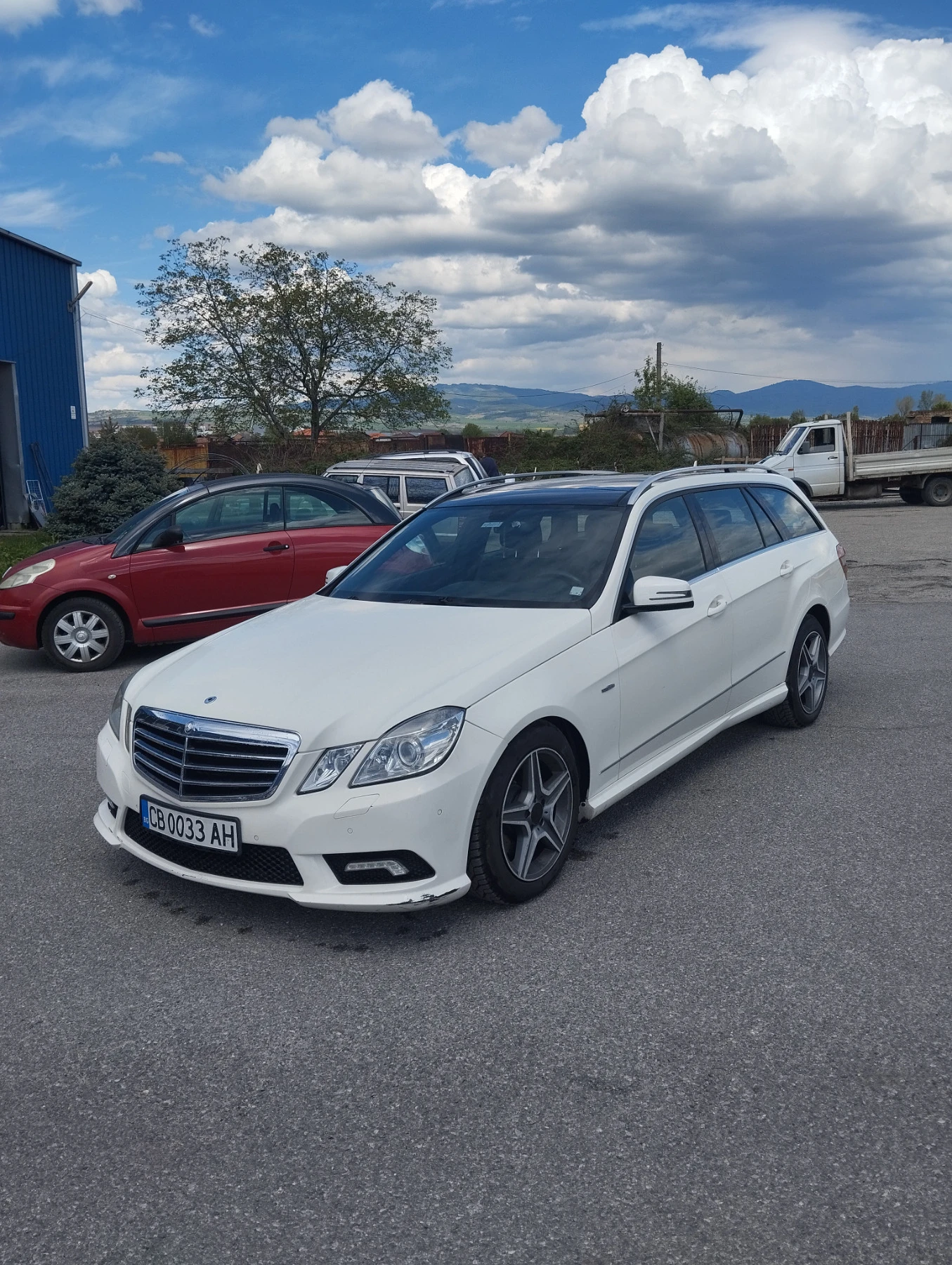 Mercedes-Benz E 350 350 AMG 4 MATIC BLUE EFFICIENCY - изображение 2