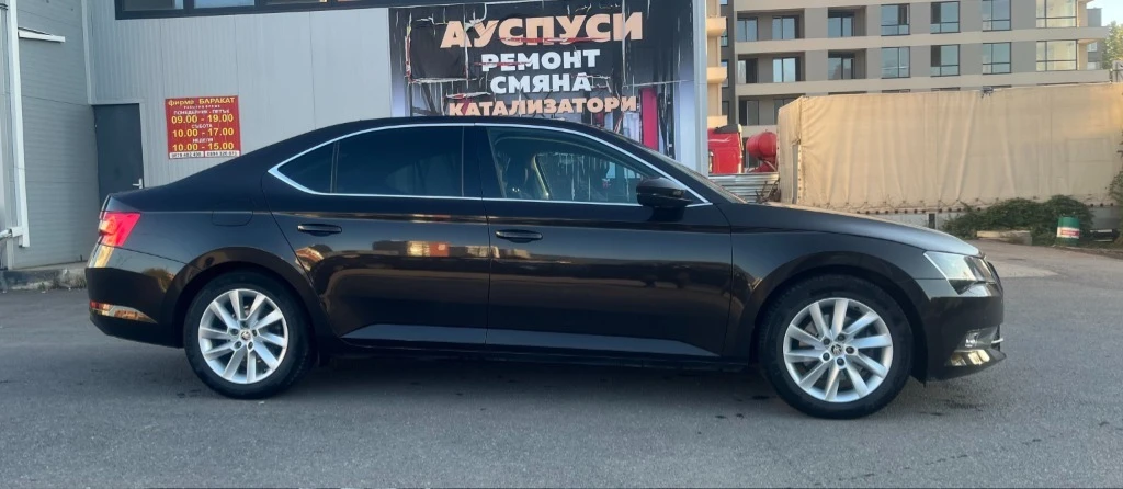 Skoda Superb 1.8TSI - изображение 4