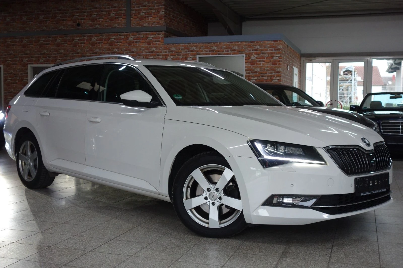 Skoda Superb Skoda Superb 2.0 TDI 4x4 7DSG | Mobile.bg � ����������� 1