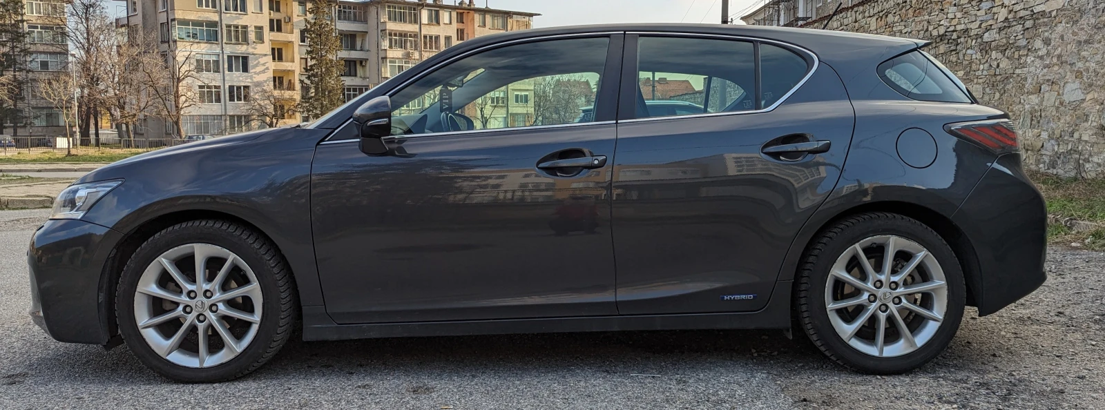 Lexus CT 200h  - изображение 8