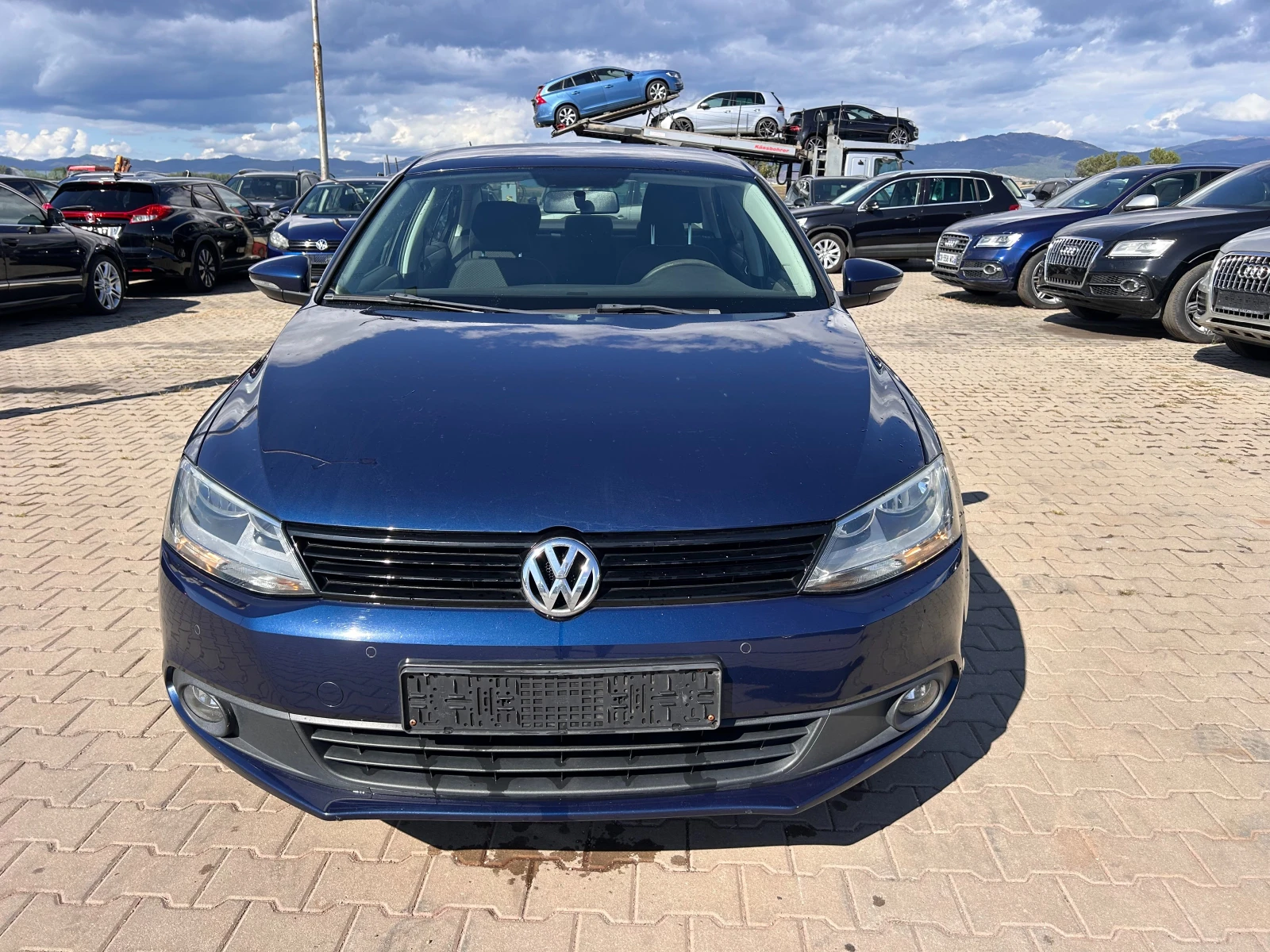 VW Jetta 1.2i NAVI EURO 5 - изображение 3