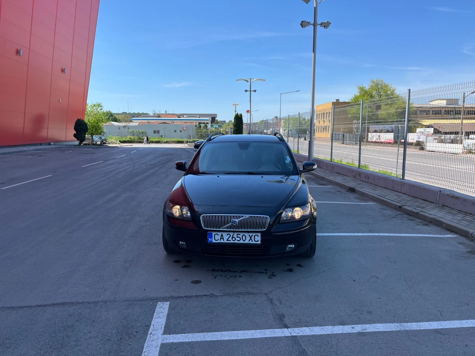 Volvo V50  - изображение 2