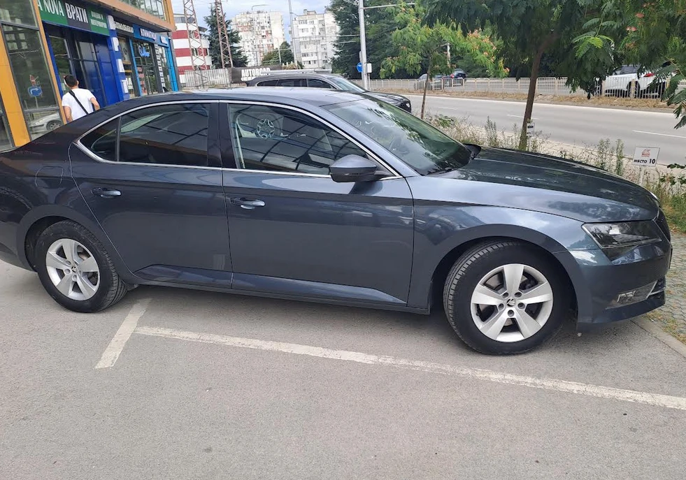 Skoda Superb  - изображение 3