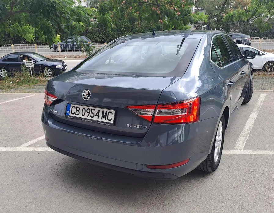 Skoda Superb  - изображение 4