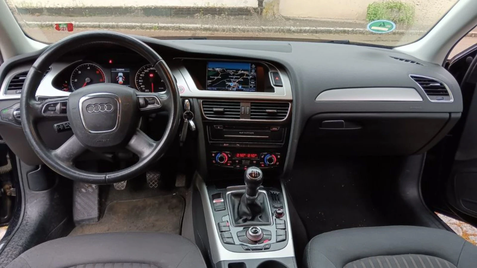 Audi A4 2, 0 TDI Avant - изображение 7