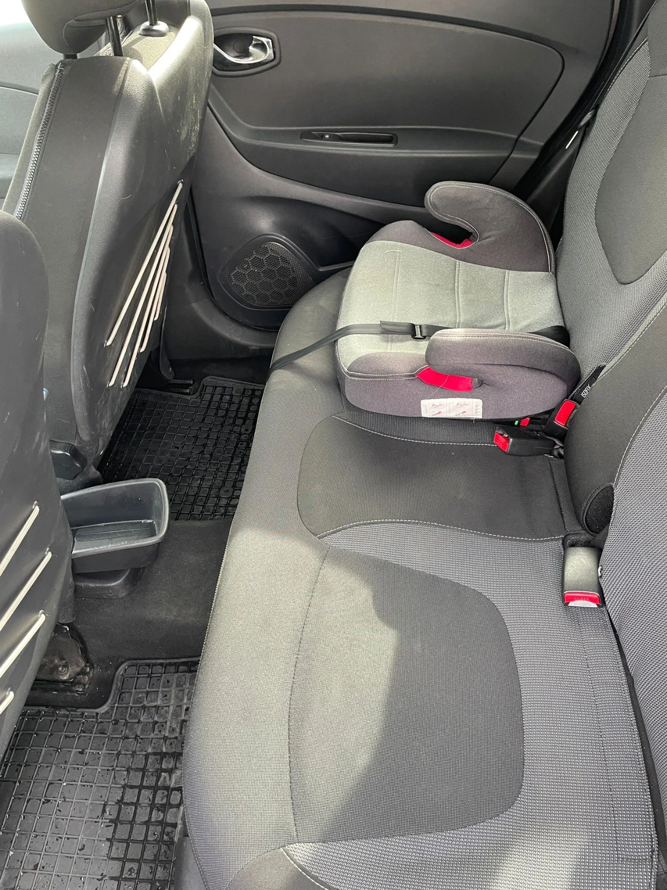 Renault Captur  - изображение 5