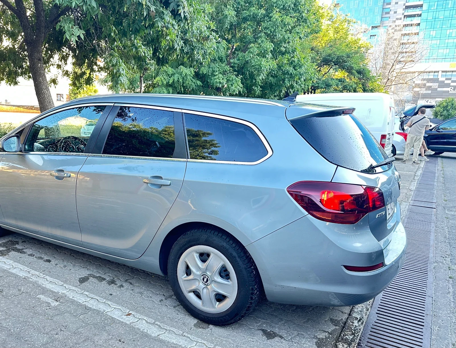 Opel Astra J Sport Tourer | Mobile.bg — изображение 4