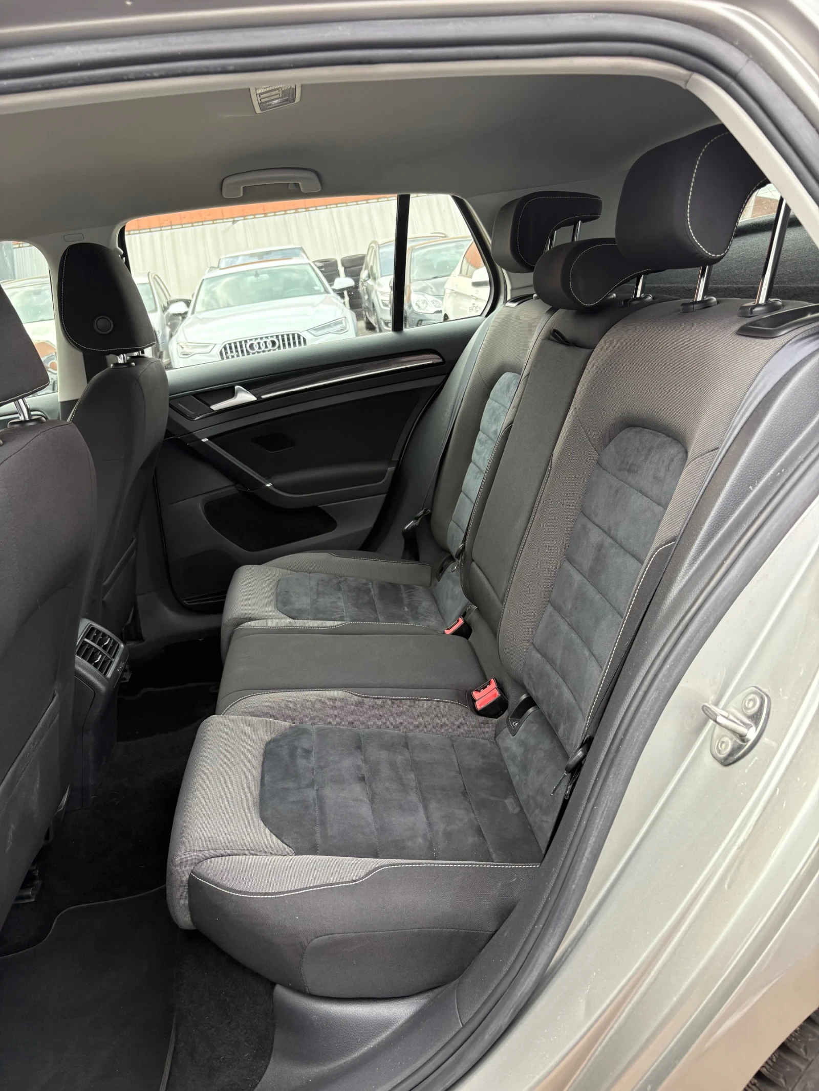 VW Golf 2.0 TDI, 150 k.c HIGHLINE, снимка 8 - Автомобили и джипове - 52375299