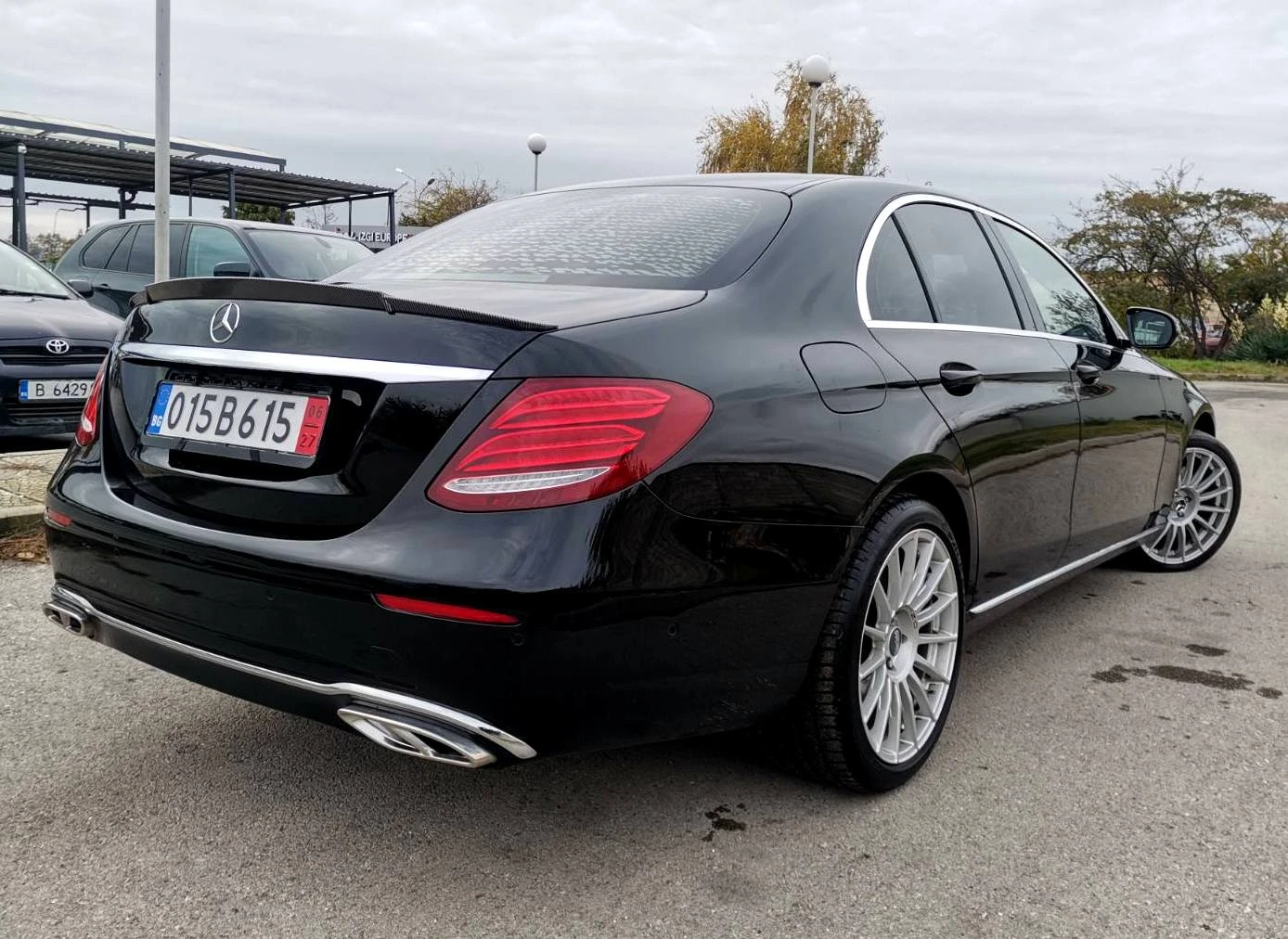 Mercedes-Benz E 350 КАТО НОВ/9G/Burmester - изображение 6